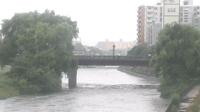 熱中症警戒アラートも　県内夜遅くにかけて雷や大雨予想【岩手】
