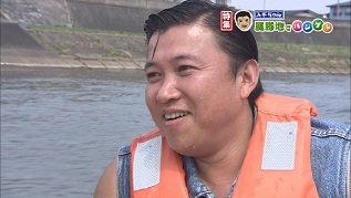 濡れるスギちゃん