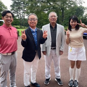 石田 瑠美子